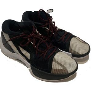 11.5 / Jordan Black and Red Athletic Shoes